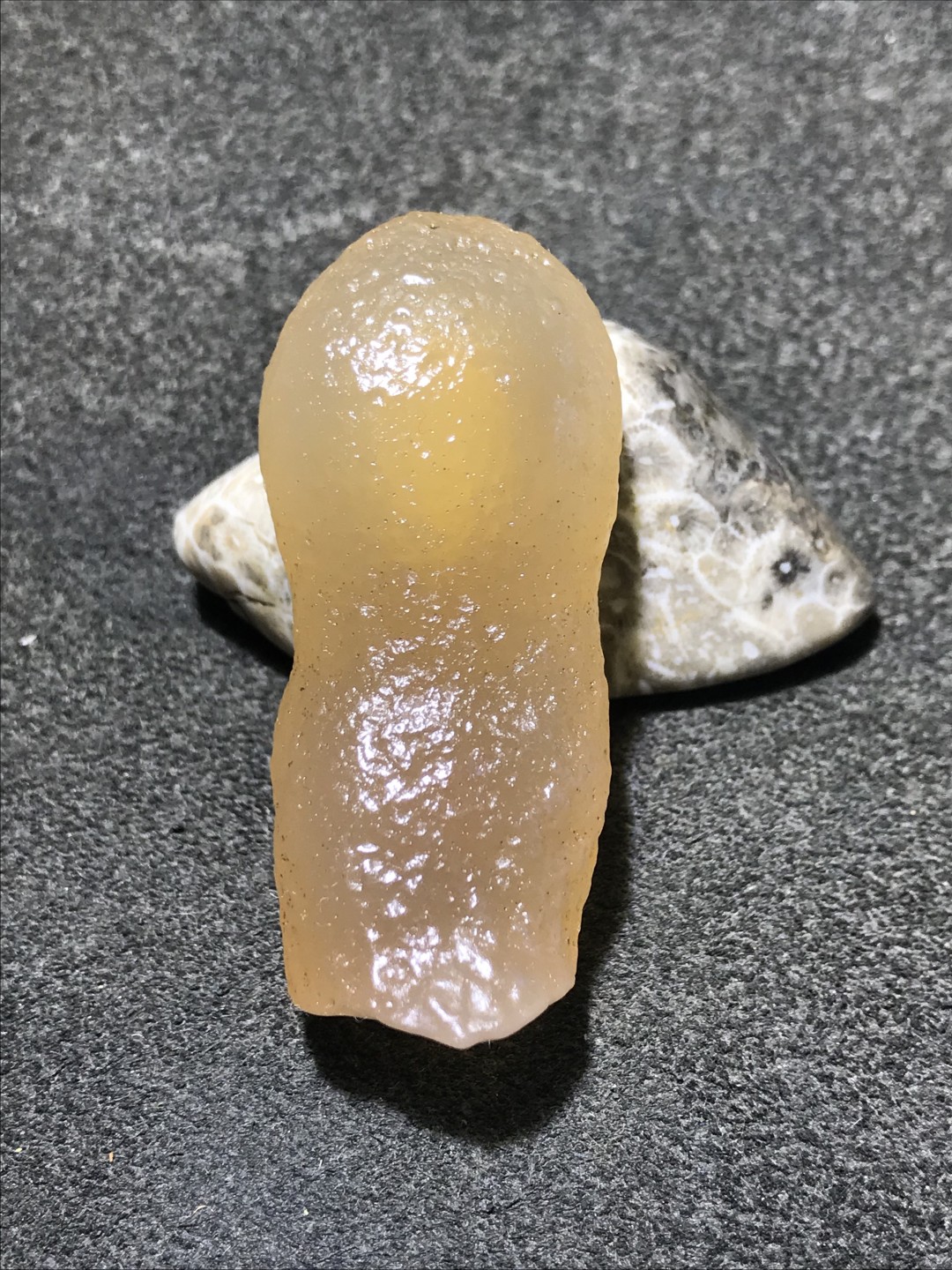 放福利！精美天然戈壁糖心玛瑙象形生命之源原石一颗