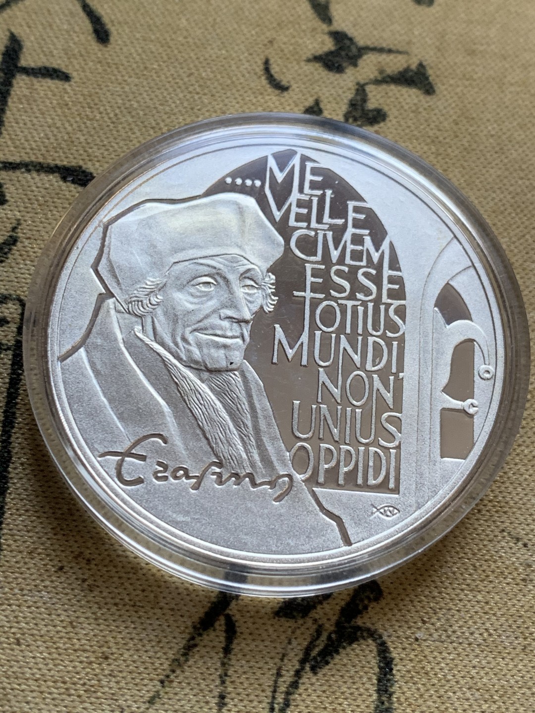 《竞宝斋》第47场-本周日，周一2场连拍（全场不限金额包邮） 原盒证书 荷兰1991年 25ECU 精制大银币 