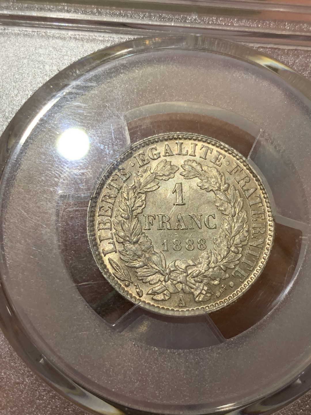 《竞宝斋》第47场-本周日，周一2场连拍（全场不限金额包邮） PCGS MS62 法国 1888 第三共和国 1法郎银币A版 BU五彩玫瑰金 好年份好彩好状态