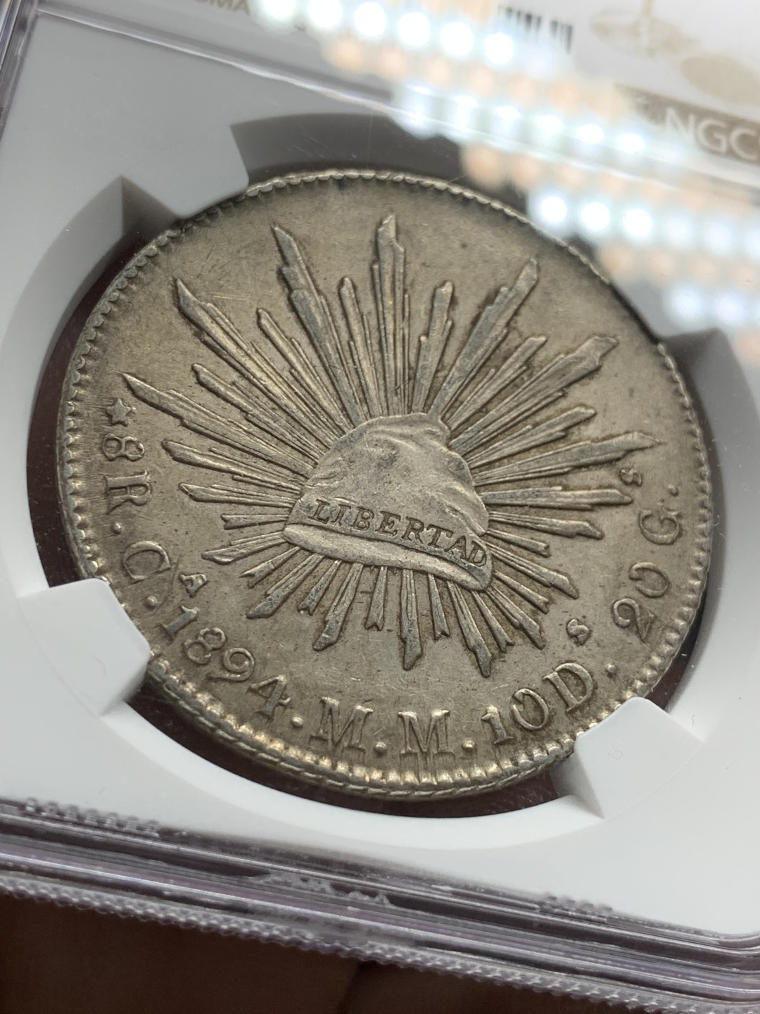 《竞宝斋》第47场-本周日，周一2场连拍（全场不限金额包邮） NGC AU53 墨西哥 1894年 CA版 花边鹰洋 原味深彩 值得收藏