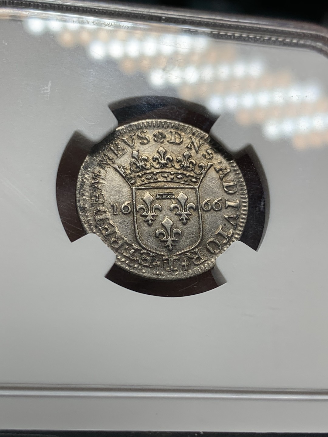 《竞宝斋》第47场-本周日，周一2场连拍（全场不限金额包邮） NGC-AUD 意大利塔萨罗洛 1666年好年份1LUI少女银币 早期难觅品种好品相 国外价格超高