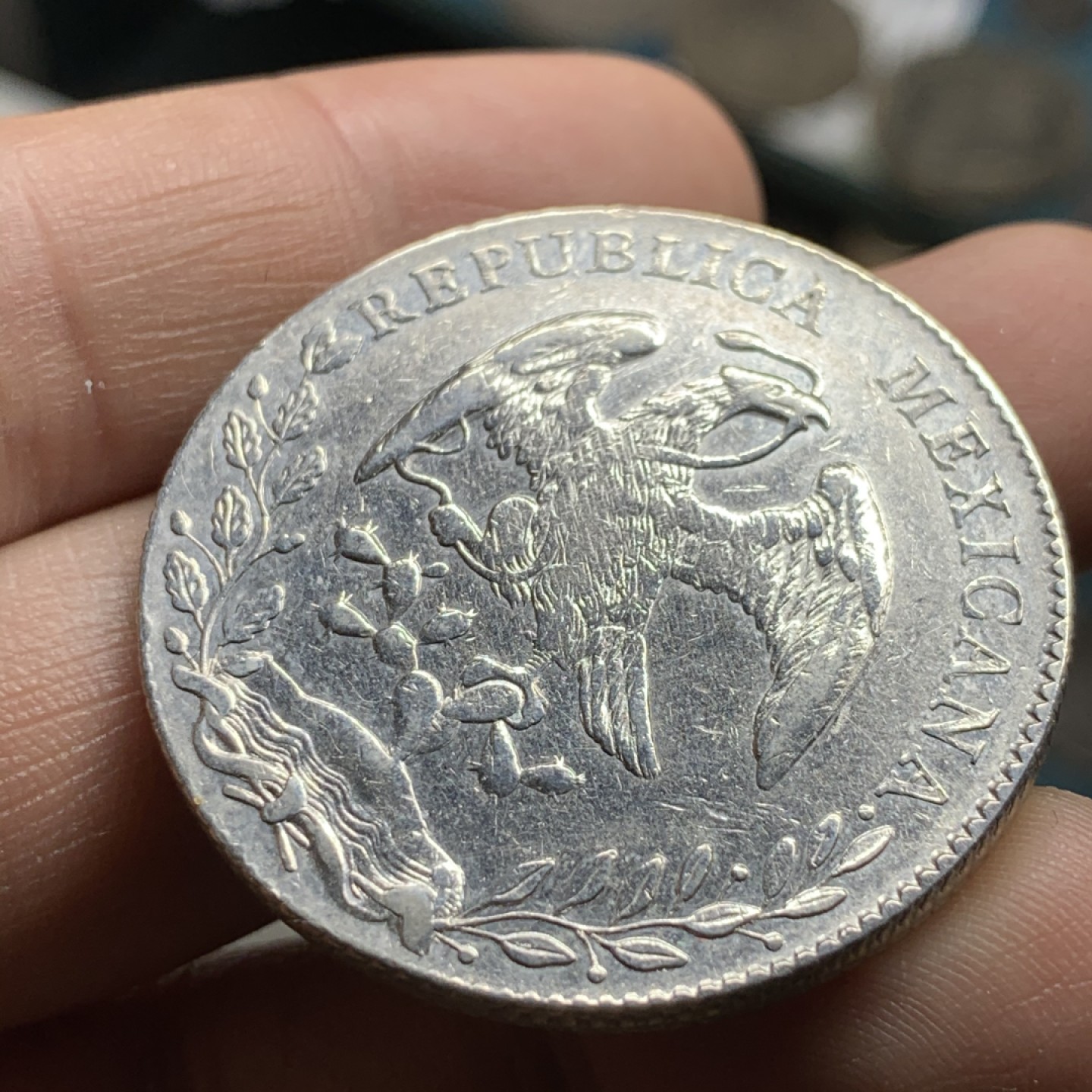 《竞宝斋》第47场-本周日，周一2场连拍（全场不限金额包邮） 墨西哥 1895年 MO AM 鹰洋8R 大银币 好品