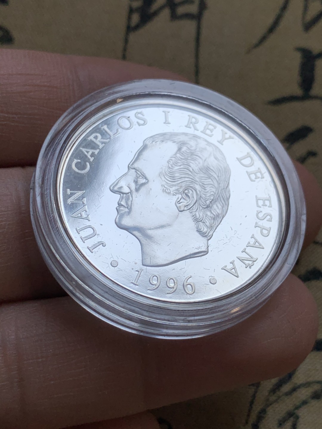 《竞宝斋》第47场-本周日，周一2场连拍（全场不限金额包邮） 13.5克 925银 原盒证书 西班牙1996年 奥运 1000比塞塔 精制银币