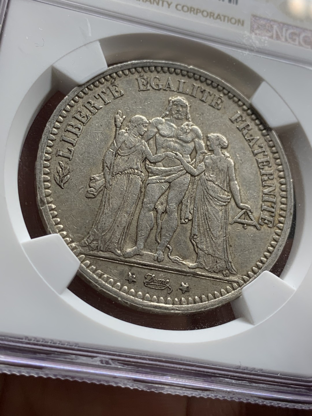 《竞宝斋》第47场-本周日，周一2场连拍（全场不限金额包邮） NGC AU50 法国 1873年 大力神5法郎 银币