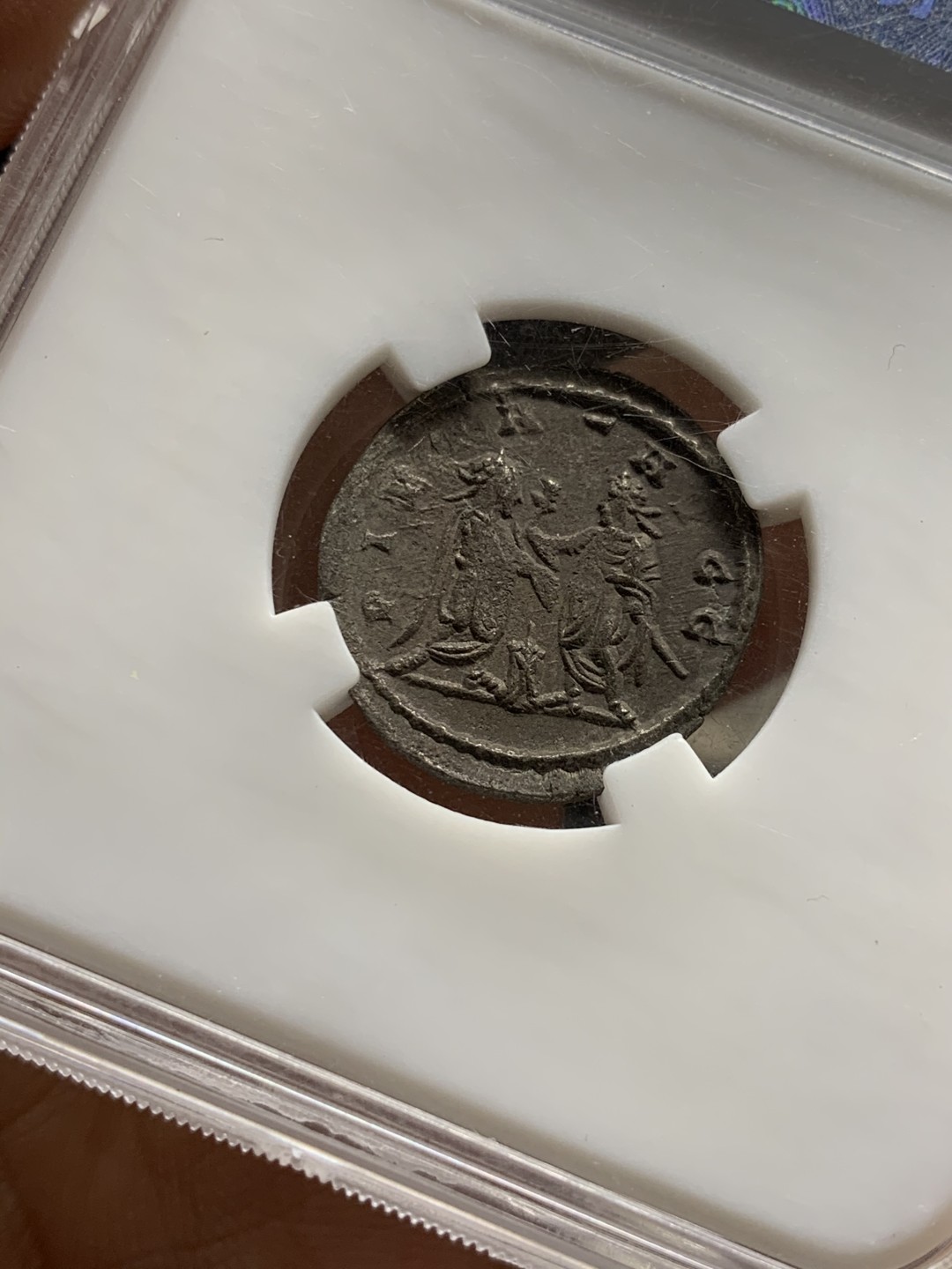 《竞宝斋》第47场-本周日，周一2场连拍（全场不限金额包邮） 保粹XF45  少见的古罗马帝国时期银币  