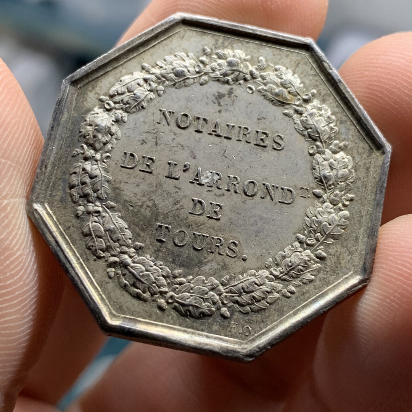 《竞宝斋》第47场-本周日，周一2场连拍（全场不限金额包邮） 法国  MS品质 1860-1879年图尔斯 公证人  八角银质代币 12.9克，对角直径33.2mm 蜜蜂边铭 银标