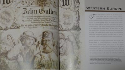 世界钱币章牌书籍专场拍卖11.01 一本关于世界钱币的书