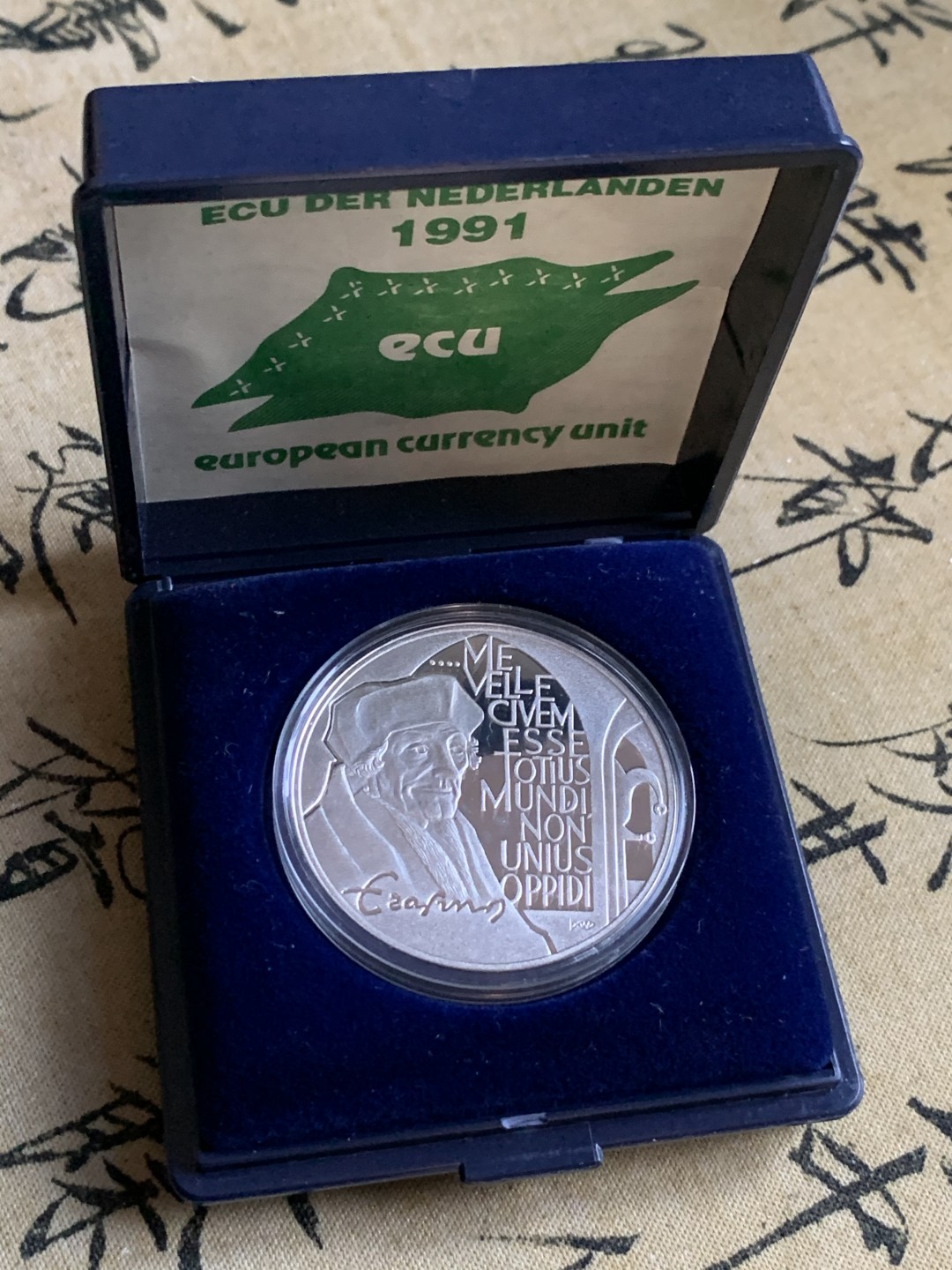 《竞宝斋》第47场-本周日，周一2场连拍（全场不限金额包邮） 原盒证书 荷兰1991年 25ECU 精制大银币 