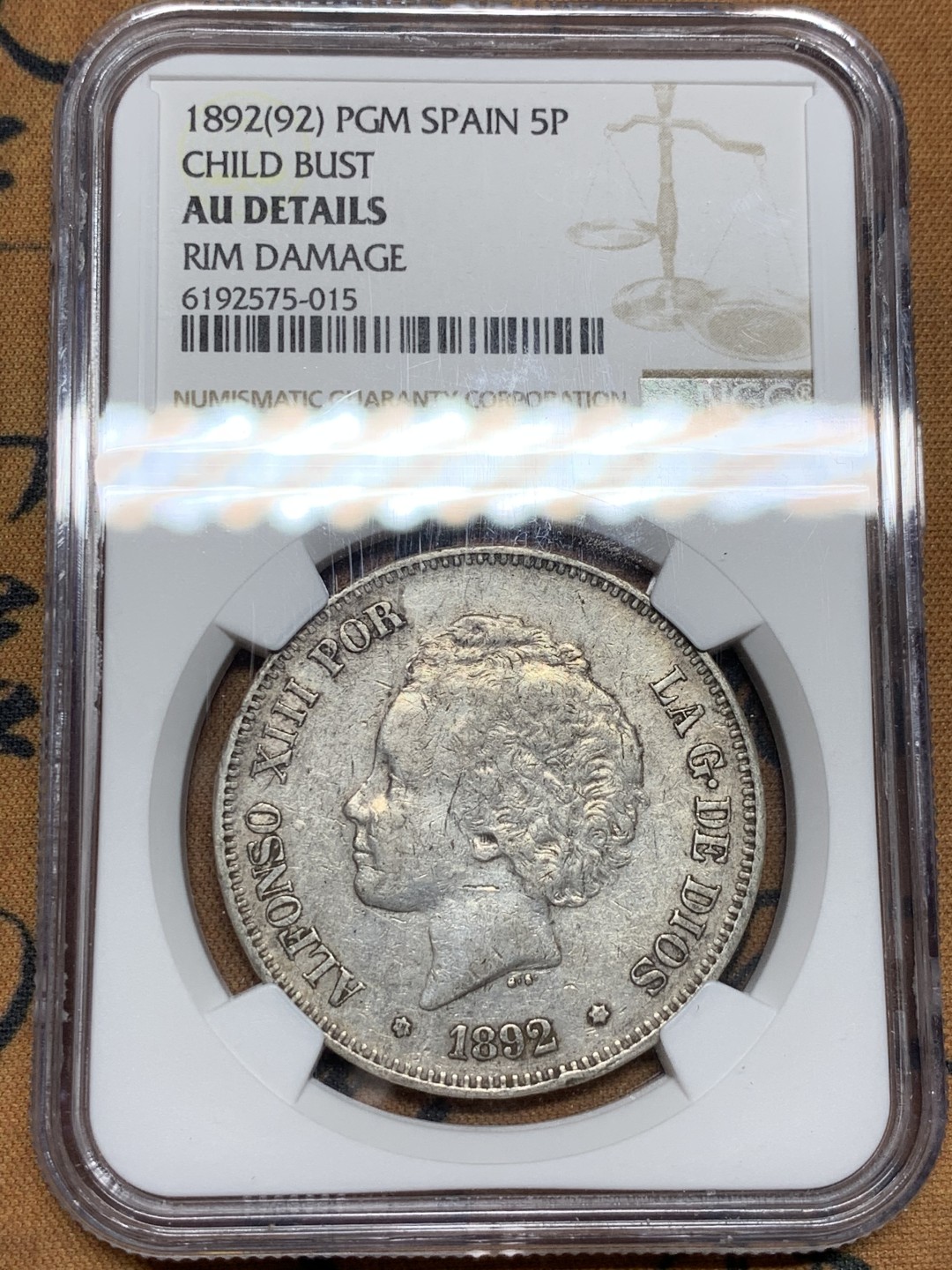 《竞宝斋》第47场-本周日，周一2场连拍（全场不限金额包邮） NGC AU评级 西班牙 1892年 阿方索十三世 爆炸头 5比塞塔 双柱银币 状态不错