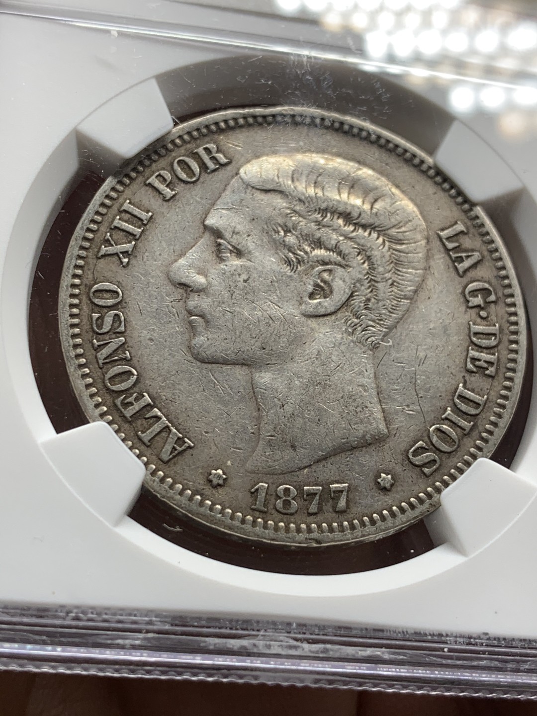 《竞宝斋》第47场-本周日，周一2场连拍（全场不限金额包邮） NGC XF45 西班牙 1877年 阿方索十二世 青年头 5比塞塔 双柱银币 原味好品 少见头像