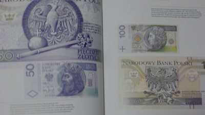 世界钱币章牌书籍专场拍卖11.01 一本关于世界钱币的书