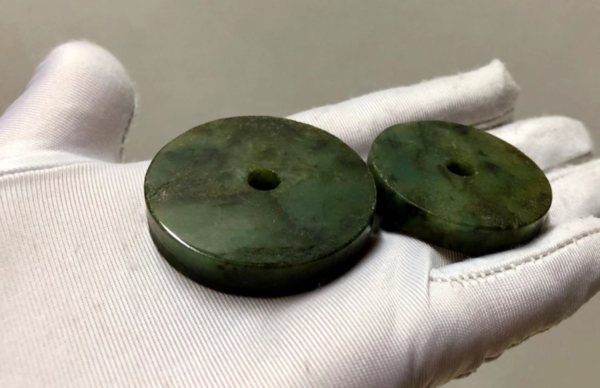 零元拍：原品全新星巴克午睡枕，看剧出差神器，绿色字母圆形记忆绵头枕旅行枕U形型枕。拍中就送平安扣