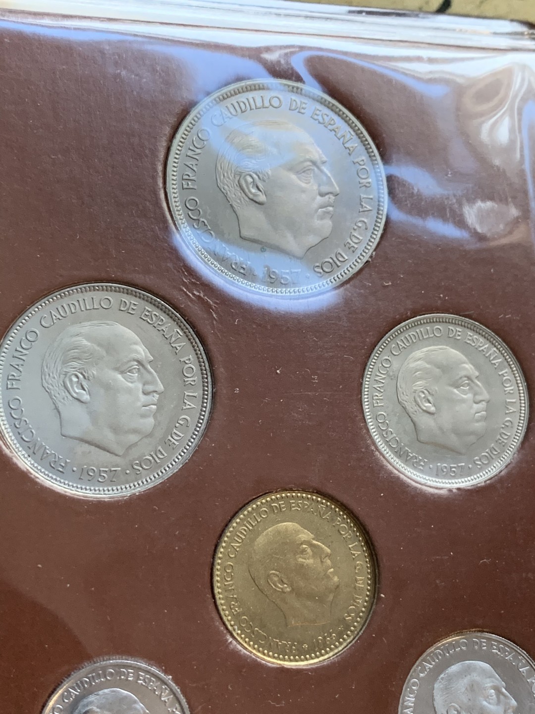 《竞宝斋》第47场-本周日，周一2场连拍（全场不限金额包邮） 原册 1975年 佛朗哥 6枚装 精制套币 PROOF 少见