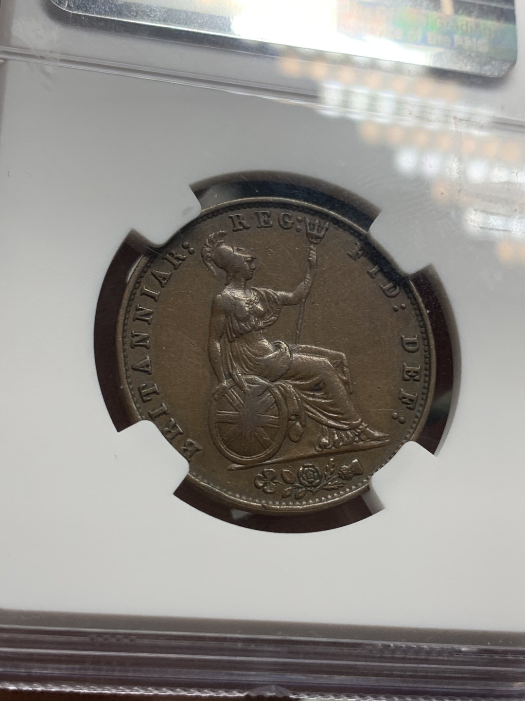 《竞宝斋》第47场-本周日，周一2场连拍（全场不限金额包邮） NGC AU53 英国 1858年 维多利亚女王早期 半便士铜币（应该是1858/7骑字版 没标注）