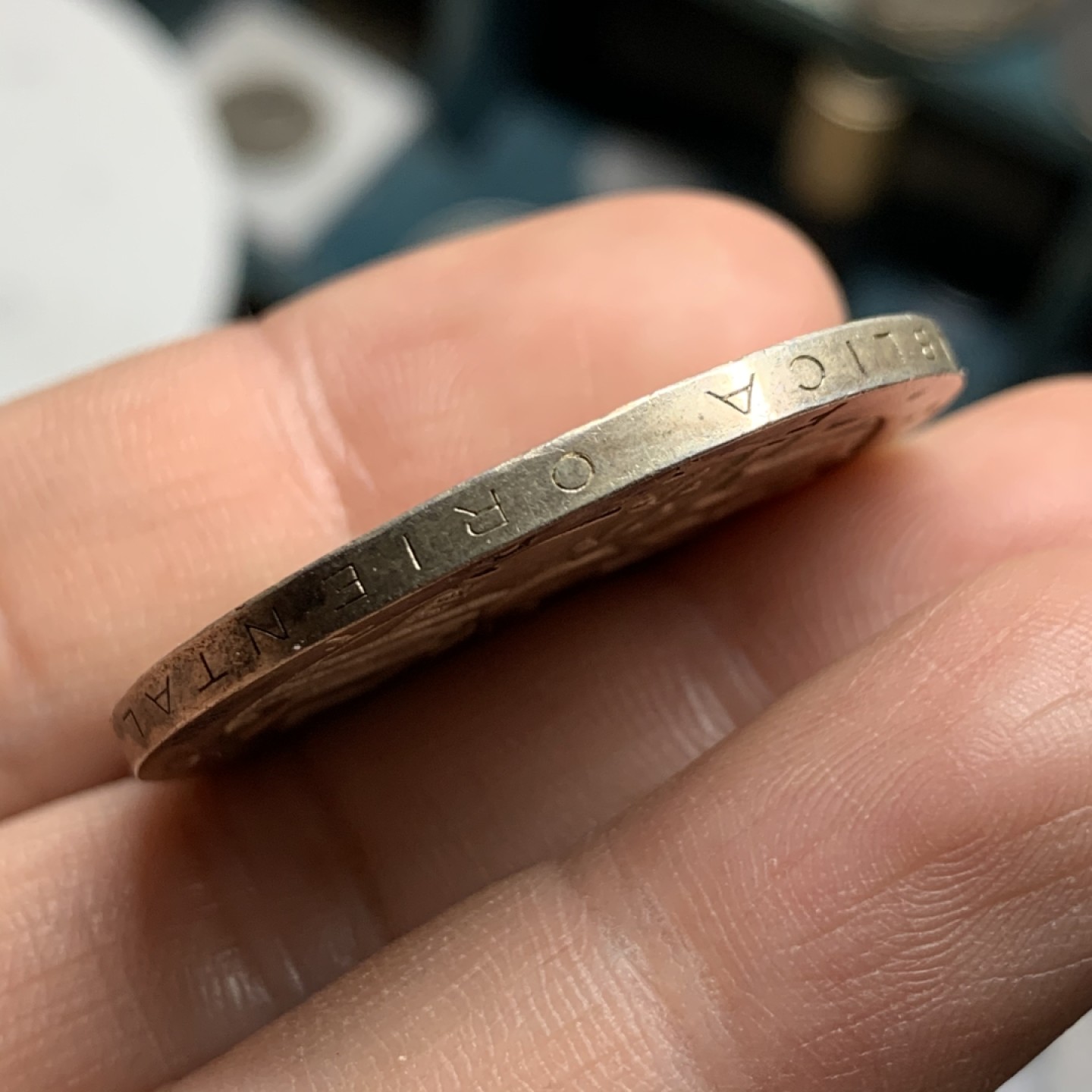 《竞宝斋》第47场-本周日，周一2场连拍（全场不限金额包邮） 乌拉圭 1969年 F.A.O 粮食日 1000比索 大银币 原光好品