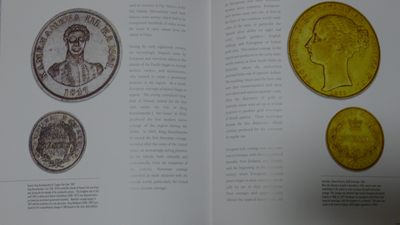 世界钱币章牌书籍专场拍卖11.01 一本关于世界钱币的书