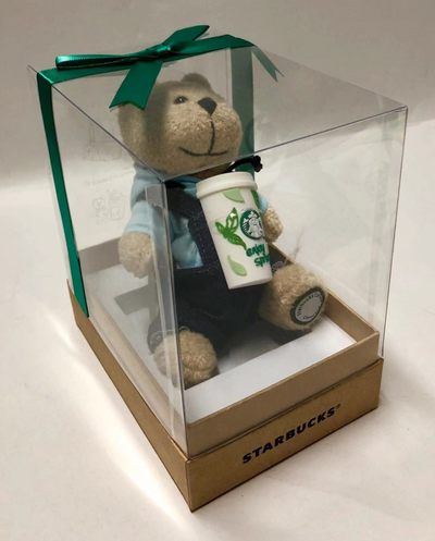 零元拍：原品全新星巴克小熊挂件。萌萌的小熊造型，手握咖啡杯。可挂在背包上，也可摆在书桌上。可爱的造型让您爱不释手。 - 零元拍：原品全新星巴克小熊挂件。萌萌的小熊造型，手握咖啡杯。可挂在背包上，也可摆在书桌上。可爱的造型让您爱不释手。