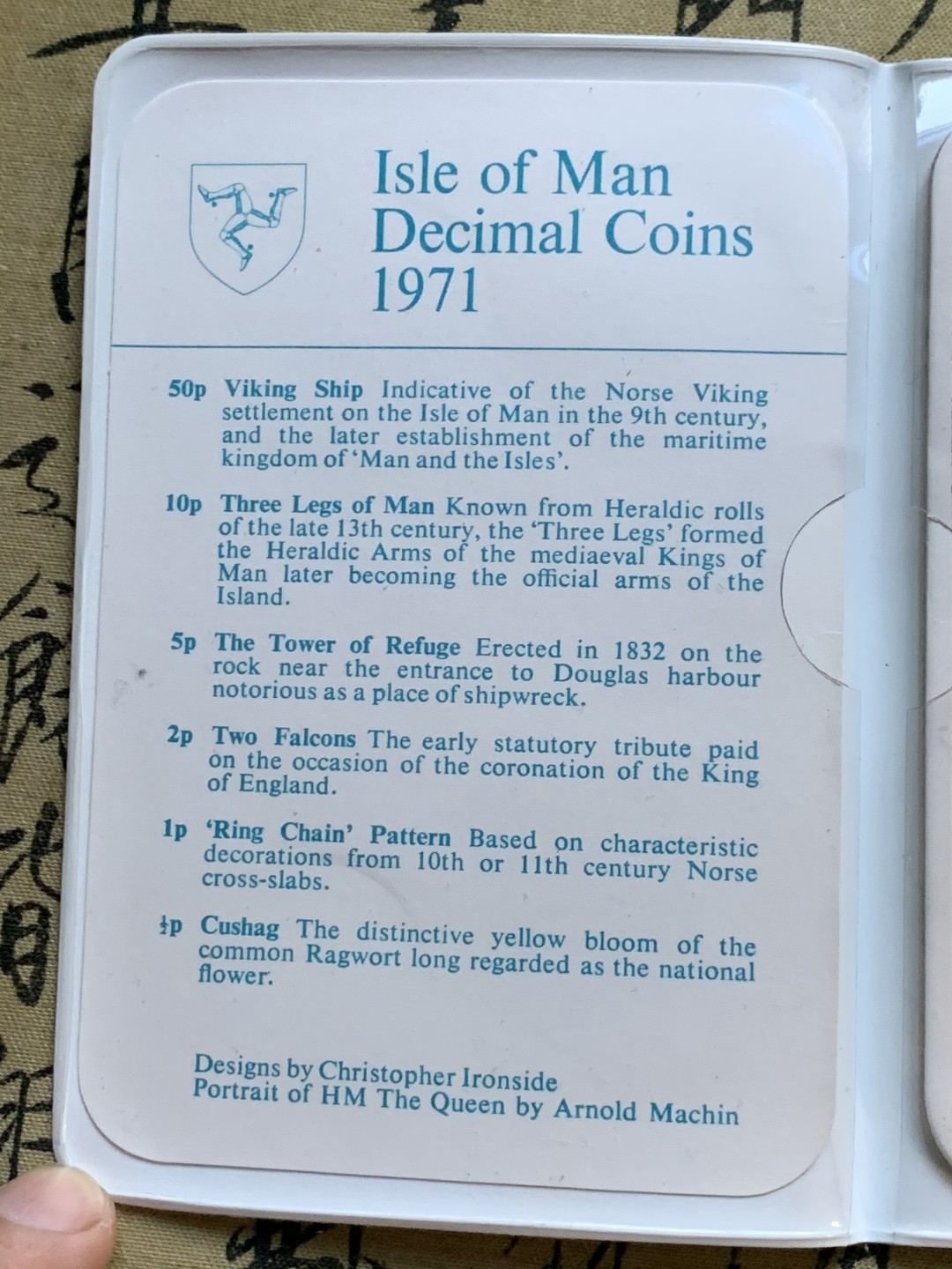 《竞宝斋》第48场-本周日，周一2场连拍（全场不限金额包邮） 马恩岛1971年清年份官方原封套币UNC 皮夹装 半便士-50新便士共6枚 克劳斯编号MS2