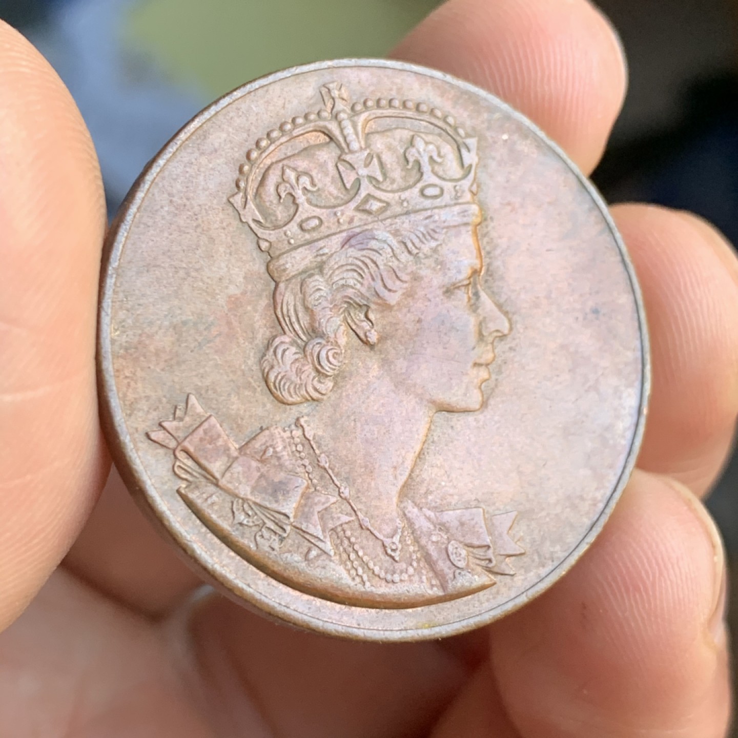 《竞宝斋》第48场-本周日，周一2场连拍（全场不限金额包邮） 加拿大 伊丽莎白 铜章 17.5克 33.52直径