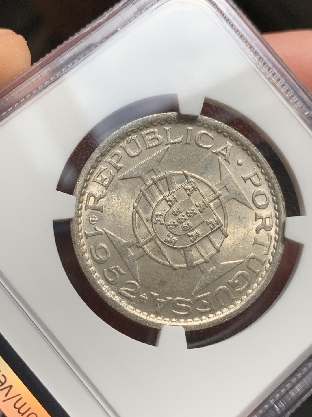 《竞宝斋》第48场-本周日，周一2场连拍（全场不限金额包邮） NGC-MS64 1952年澳门5元银币 早期厚重版本高分难得！