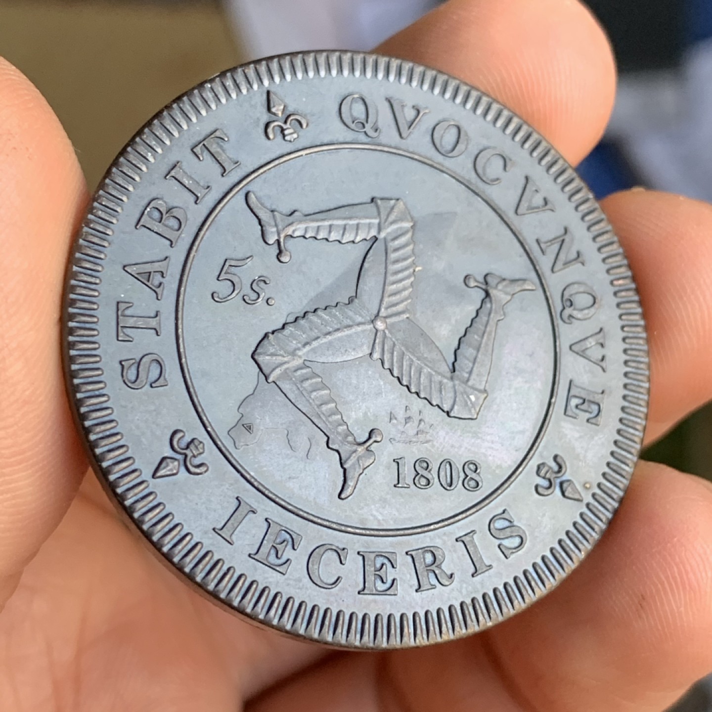 《竞宝斋》第48场-本周日，周一2场连拍（全场不限金额包邮） 马恩岛 1808纪年 复刻币 原铸为5先令银币 少见款式 25.8克 41mm直径 铜材质 工艺非常好