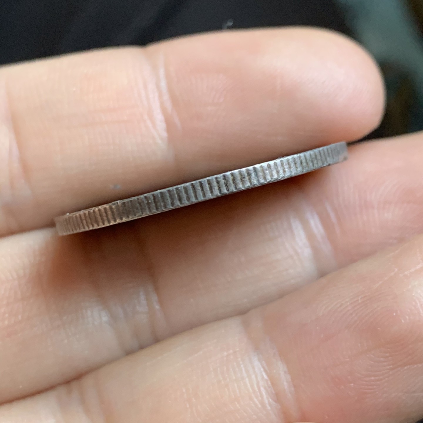 《竞宝斋》第48场-本周日，周一2场连拍（全场不限金额包邮） UNC级好品 英属印度 1901年 1卢比 维多利亚皇后版 银币 转光 深润五彩包浆 高点细节清晰