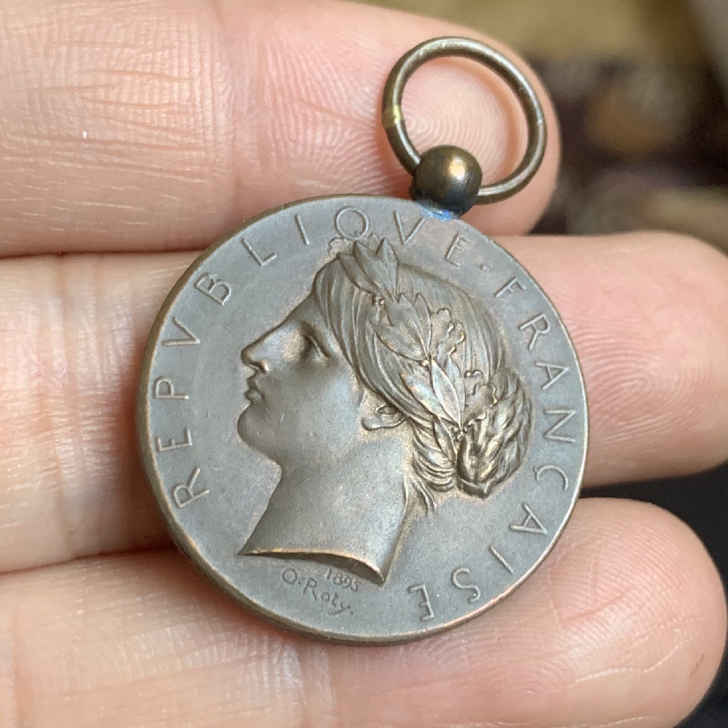 《竞宝斋》第48场-本周日，周一2场连拍（全场不限金额包邮） UNC级好品 法国 1899年 罗蒂大师法国重建纪念 铜章 未佩戴磨损 大师出品 值得收藏