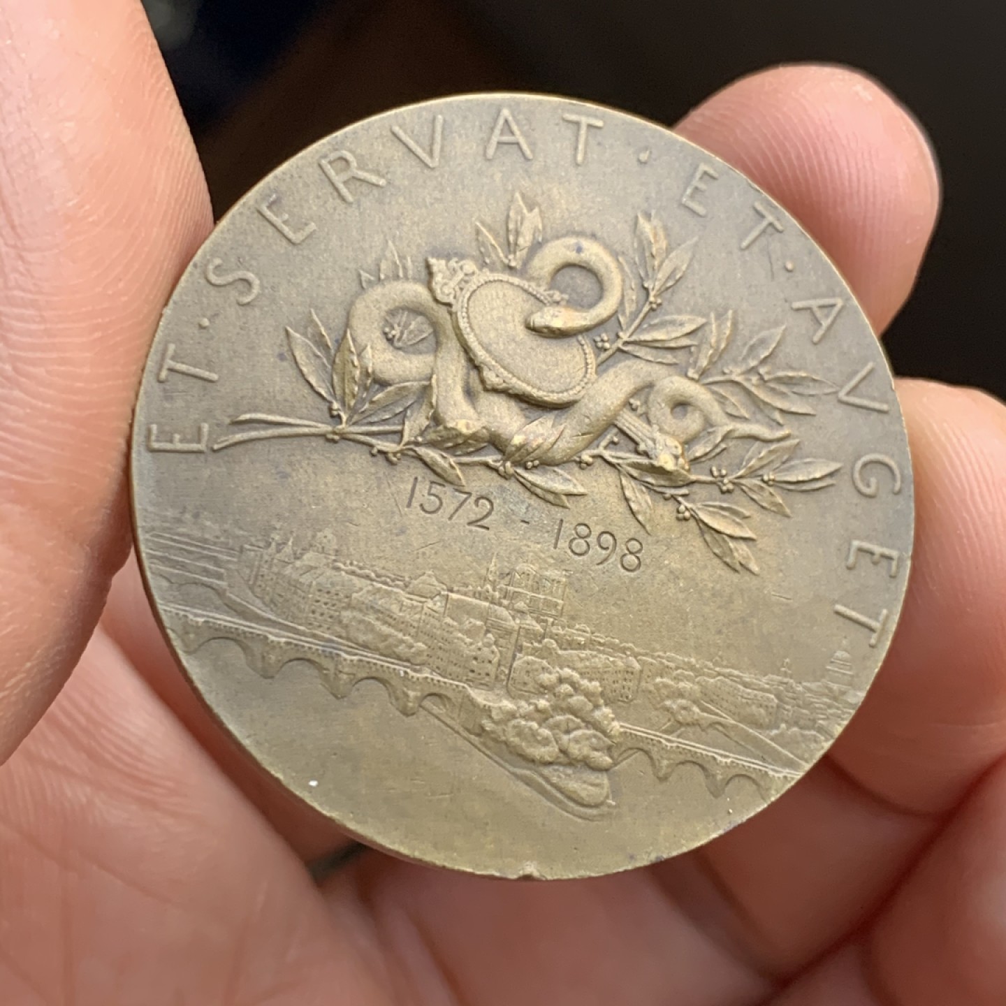 《竞宝斋》第48场-本周日，周一2场连拍（全场不限金额包邮） 法国 罗蒂  1898年 小铜章 天使手持丰饶角 非常的精制 22.5克 36.9mm直径