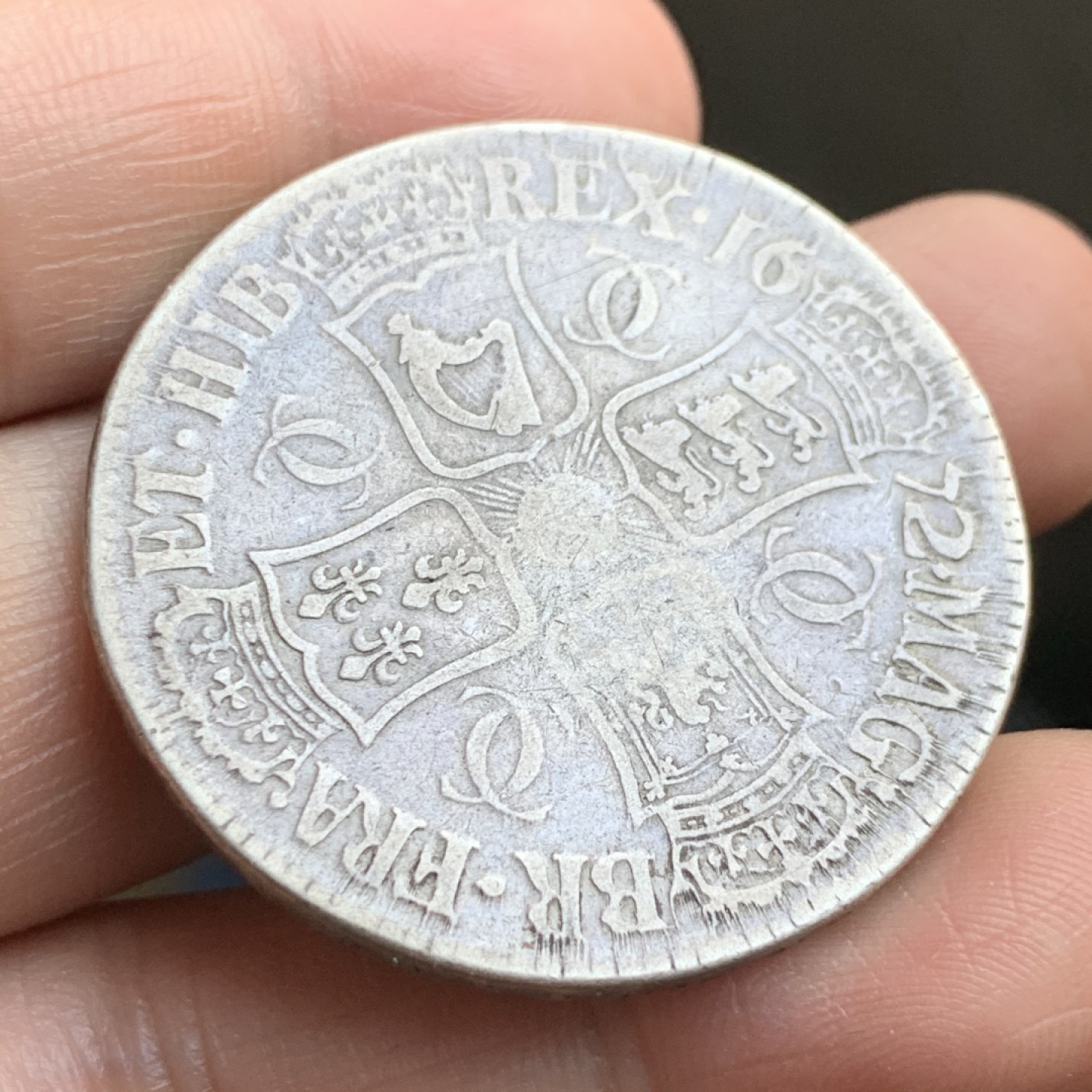 《竞宝斋》第48场-本周日，周一2场连拍（全场不限金额包邮） 英国 1672年查理二世一克朗银币 稀少品种 基本没有MS 05年AU品就九万了