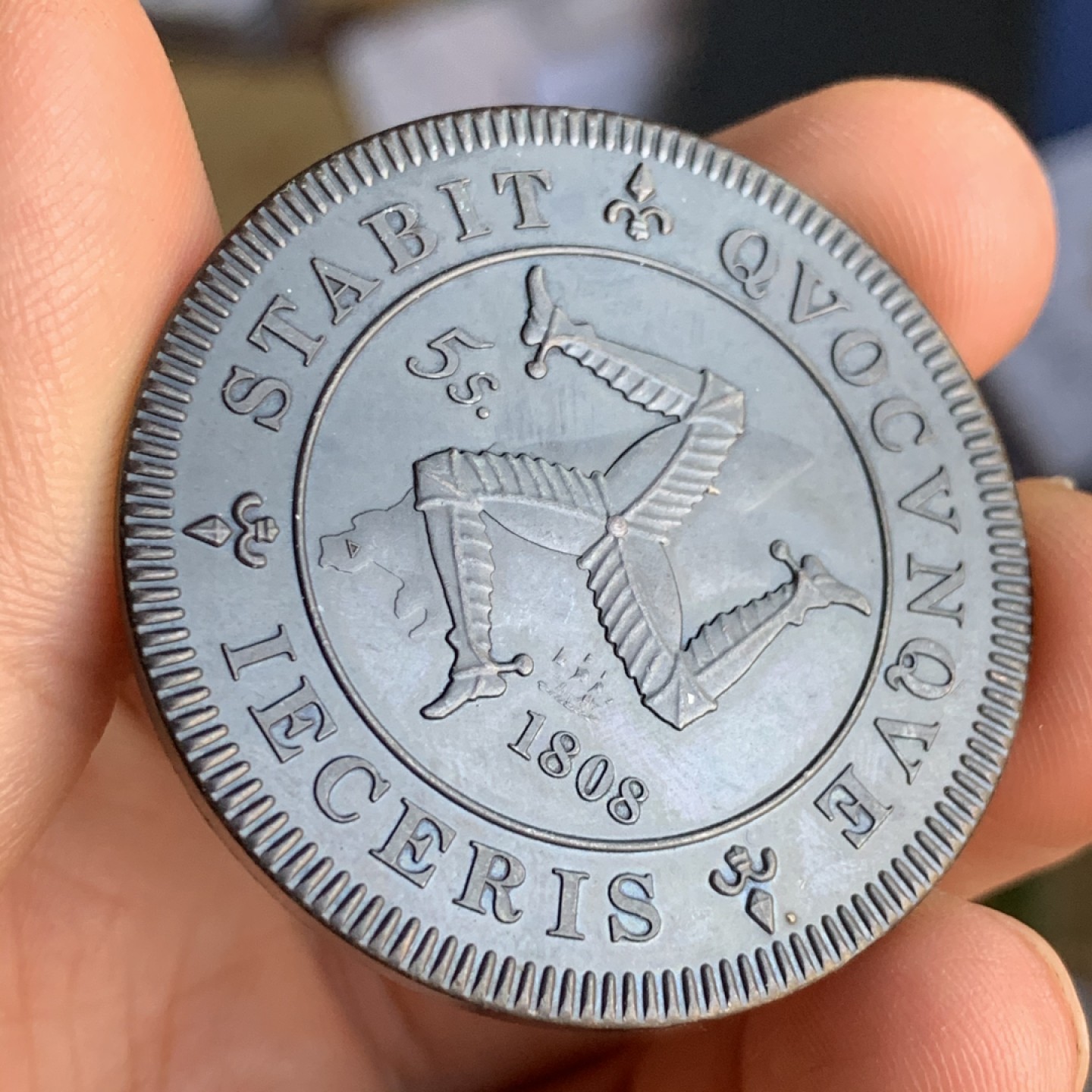 《竞宝斋》第48场-本周日，周一2场连拍（全场不限金额包邮） 马恩岛 1808纪年 复刻币 原铸为5先令银币 少见款式 25.8克 41mm直径 铜材质 工艺非常好