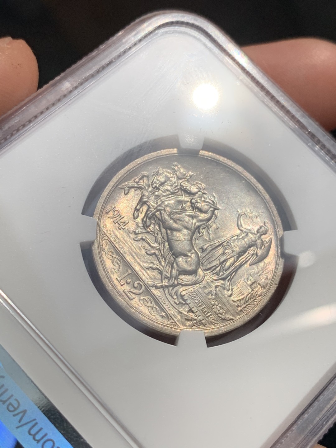 《竞宝斋》第48场-本周日，周一2场连拍（全场不限金额包邮） NGC-AU58 意大利1914年马车2里拉涨价品种