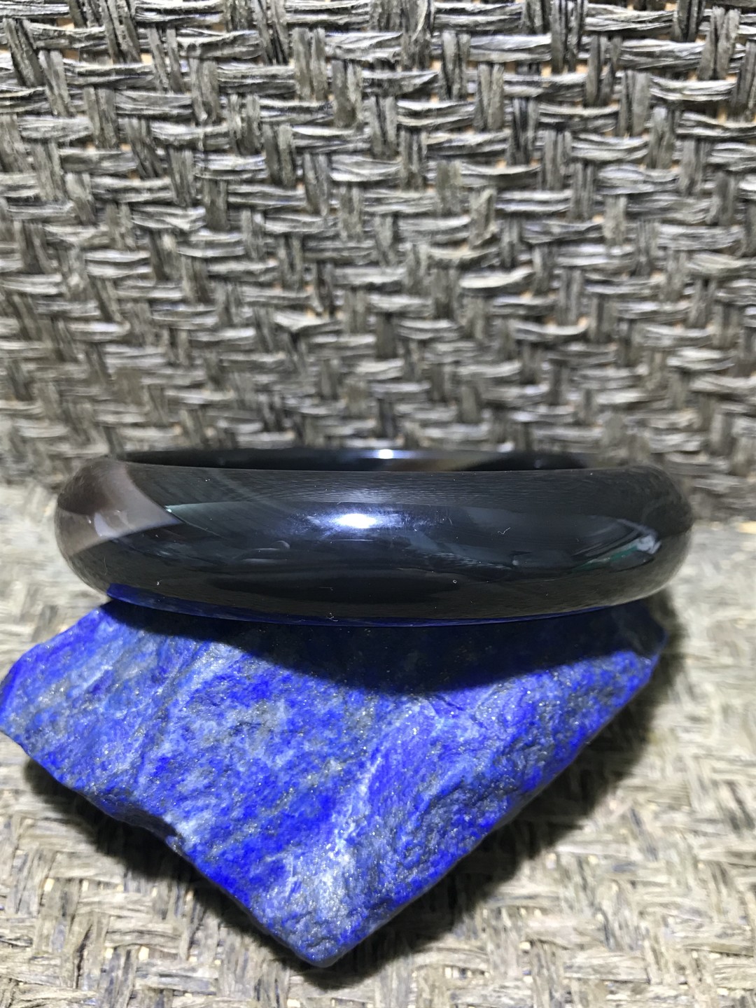 精品天然药师玛瑙手镯一只，