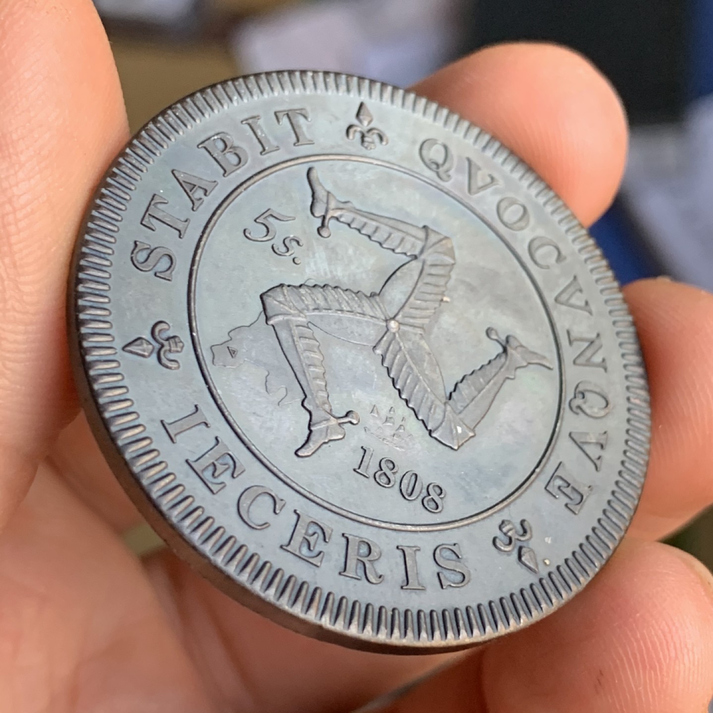 《竞宝斋》第48场-本周日，周一2场连拍（全场不限金额包邮） 马恩岛 1808纪年 复刻币 原铸为5先令银币 少见款式 25.8克 41mm直径 铜材质 工艺非常好