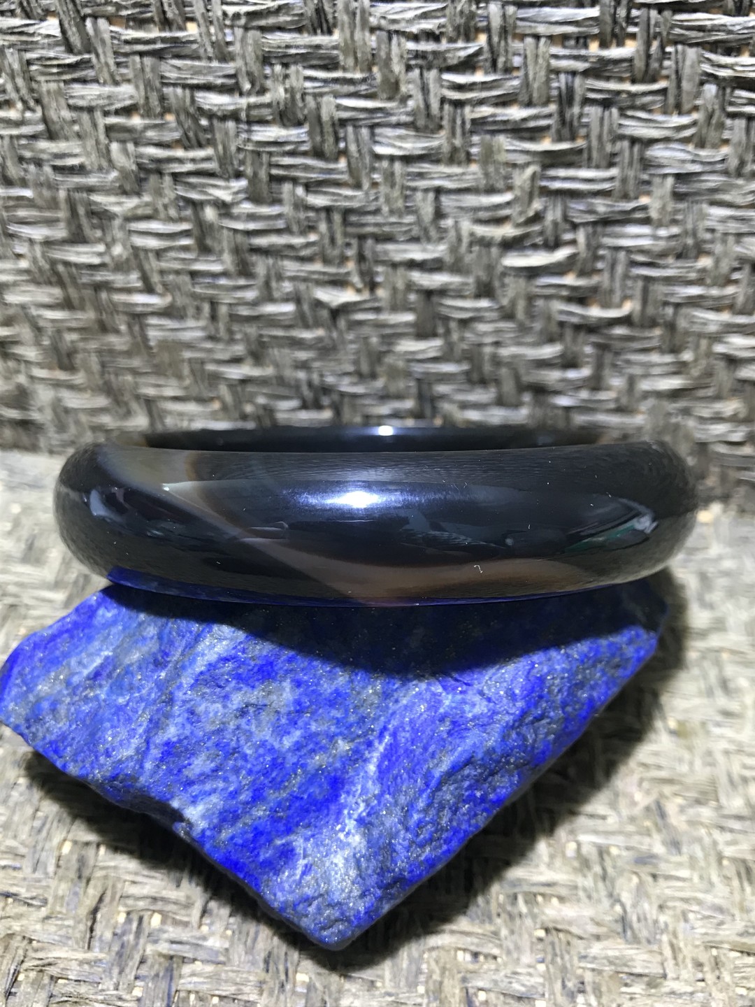 精品天然药师玛瑙手镯一只，