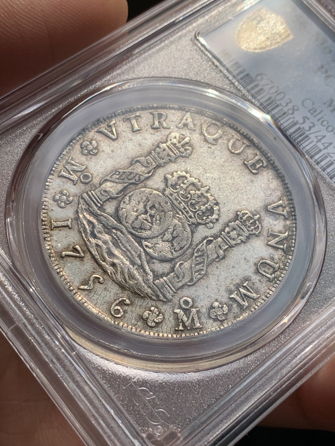 《竞宝斋》第48场-本周日，周一2场连拍（全场不限金额包邮） PCGS AU53 墨西哥地球 1756年 早期版本  原味包浆 状态很好 外拍热门品种