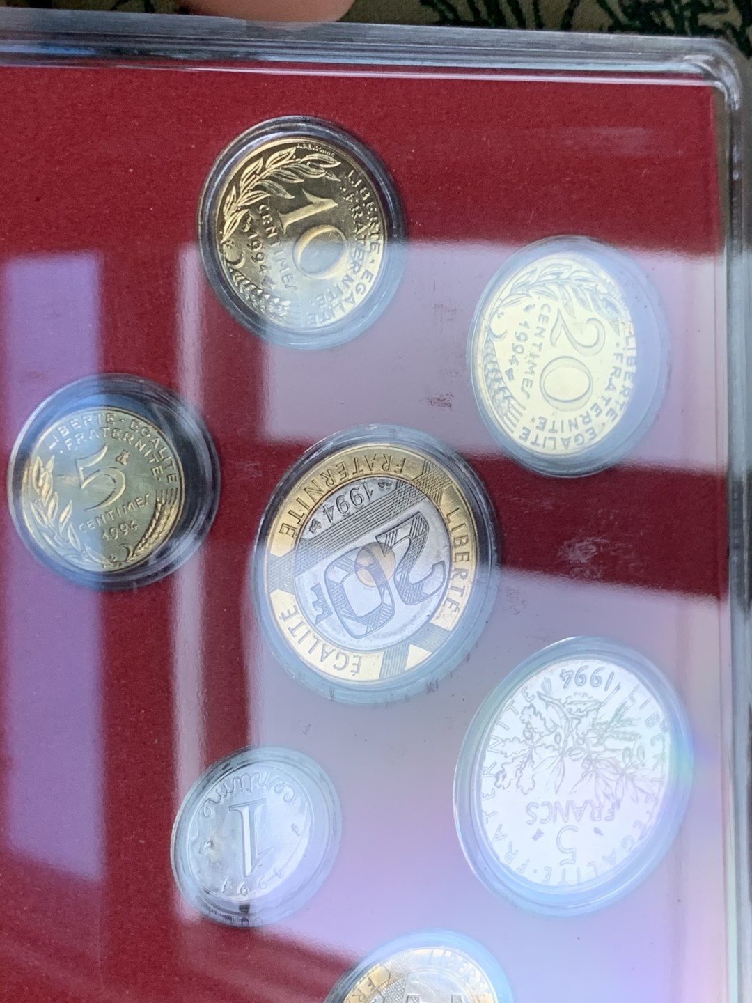 《竞宝斋》第48场-本周日，周一2场连拍（全场不限金额包邮） 法国1994年清年份官方原装套币BU 1分-20法郎共10枚 克劳斯编号MS9