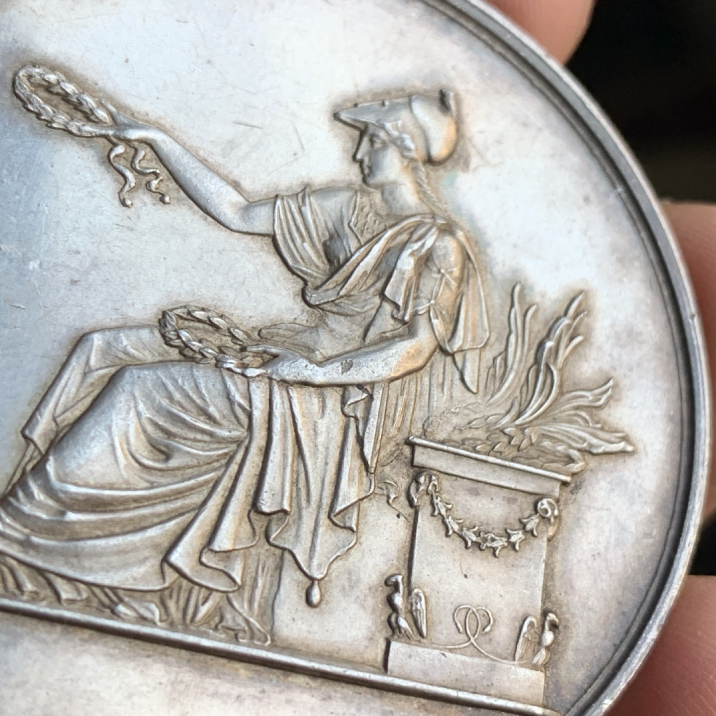 《竞宝斋》第48场-本周日，周一2场连拍（全场不限金额包邮） 法国 1890年 大银章 65.9克 50.9mm直径 丰饶角 带银标