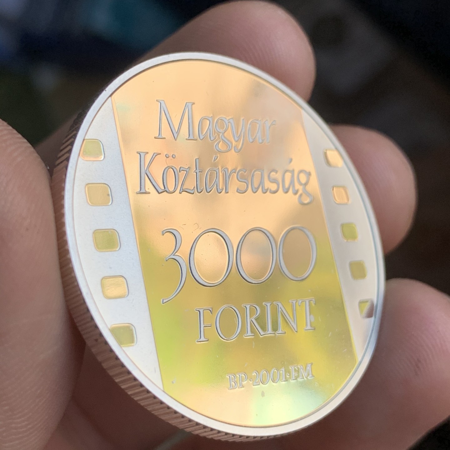 《竞宝斋》第48场-本周日，周一2场连拍（全场不限金额包邮） 匈牙利 2001 电影节 电影节 精制纪年银币  31.7克 