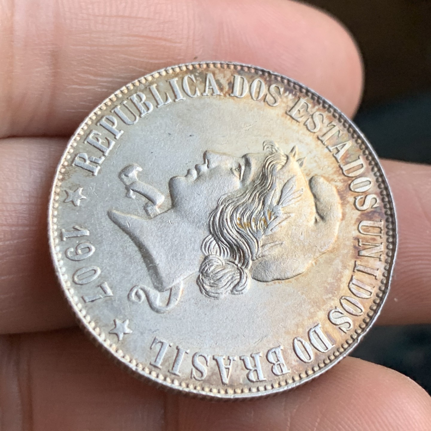 《竞宝斋》第48场-本周日，周一2场连拍（全场不限金额包邮） 巴西1907年2000R女神银币 环五彩转光