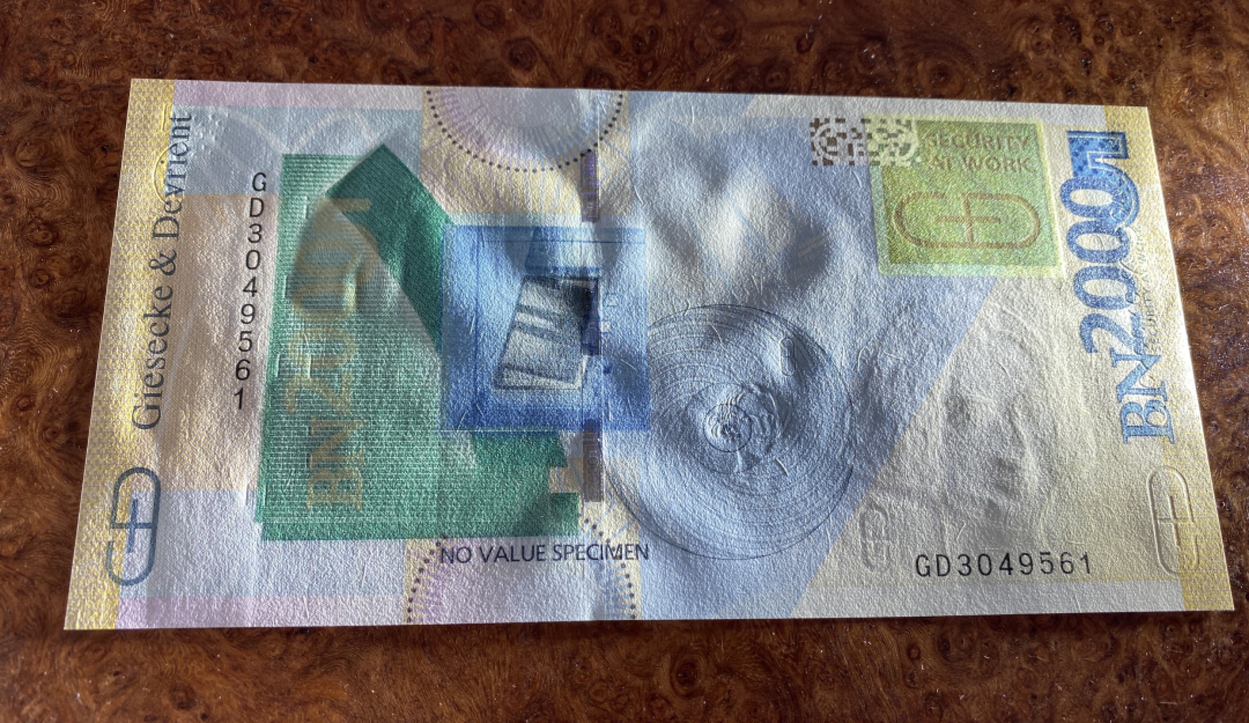 Chase Auction 第7期 - - 中外纸币、硬币、民国钞联拍！ 2005年德国捷德测试纪念钞一张！玛利亚皇后，雕版印刷，多重防伪，一流品质！