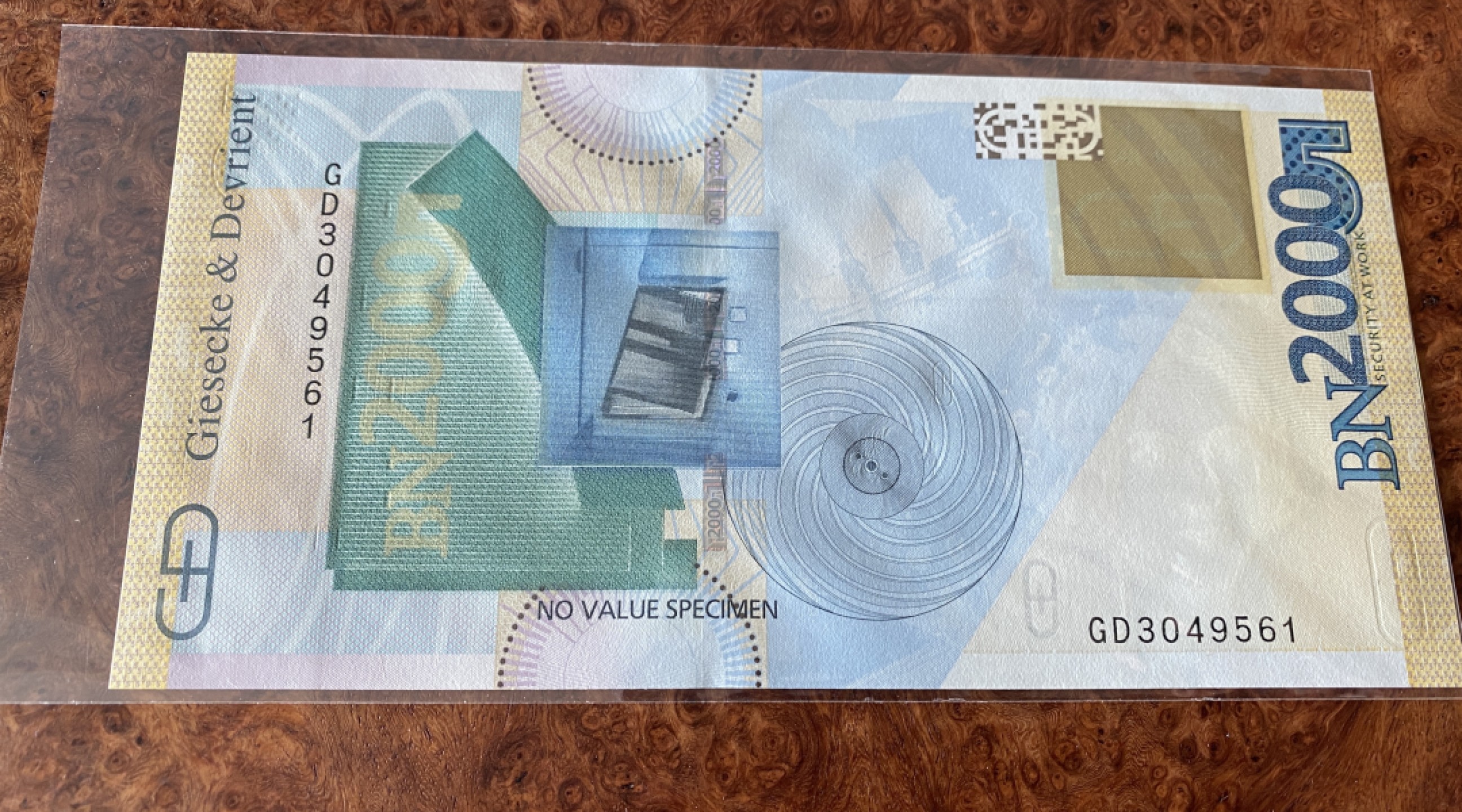 Chase Auction 第7期 - - 中外纸币、硬币、民国钞联拍！ 2005年德国捷德测试纪念钞一张！玛利亚皇后，雕版印刷，多重防伪，一流品质！
