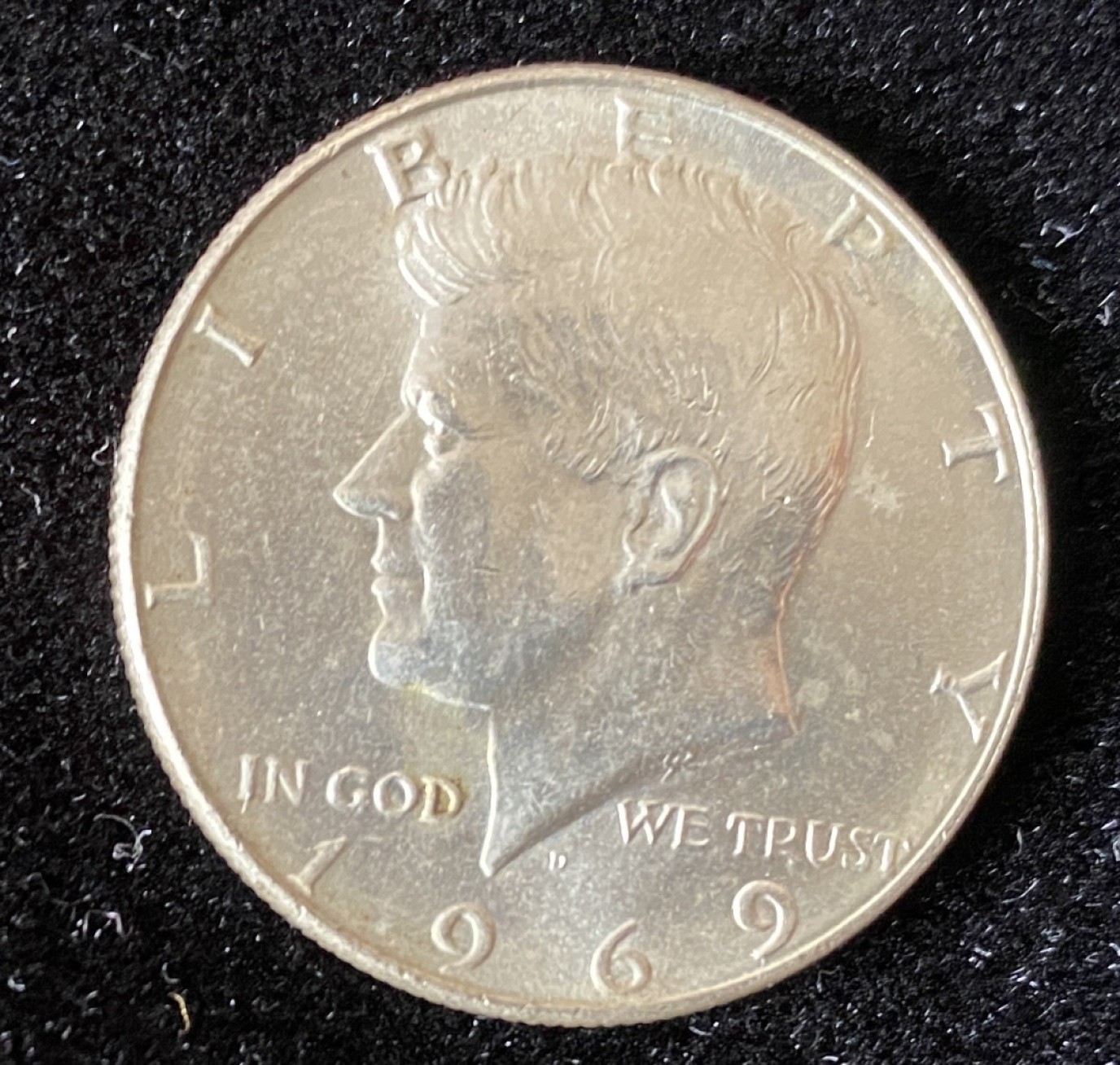 Chase Auction 第7期 - - 中外纸币、硬币、民国钞联拍！ 1969年美国0.5美元银币一枚，肯尼迪头像！重12克！