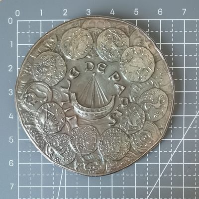 🍀奇货可居☘️ 第四场 章牌专场 【人间四月】 - 巴黎市纪念银章 仿古设计