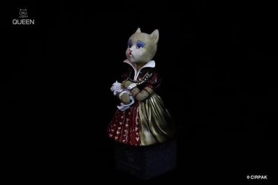 零元拍：CIRPAK Loving Cat系列 红皇后猫雕像，全高约31厘米，全新未拆。