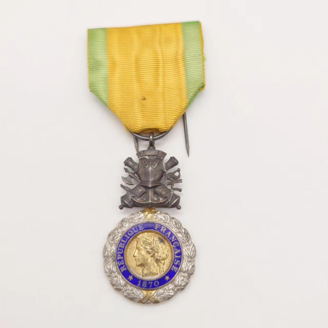 勋章奖章交易所04月17日拍卖 法国军事荣誉奖章（第三共和银质）