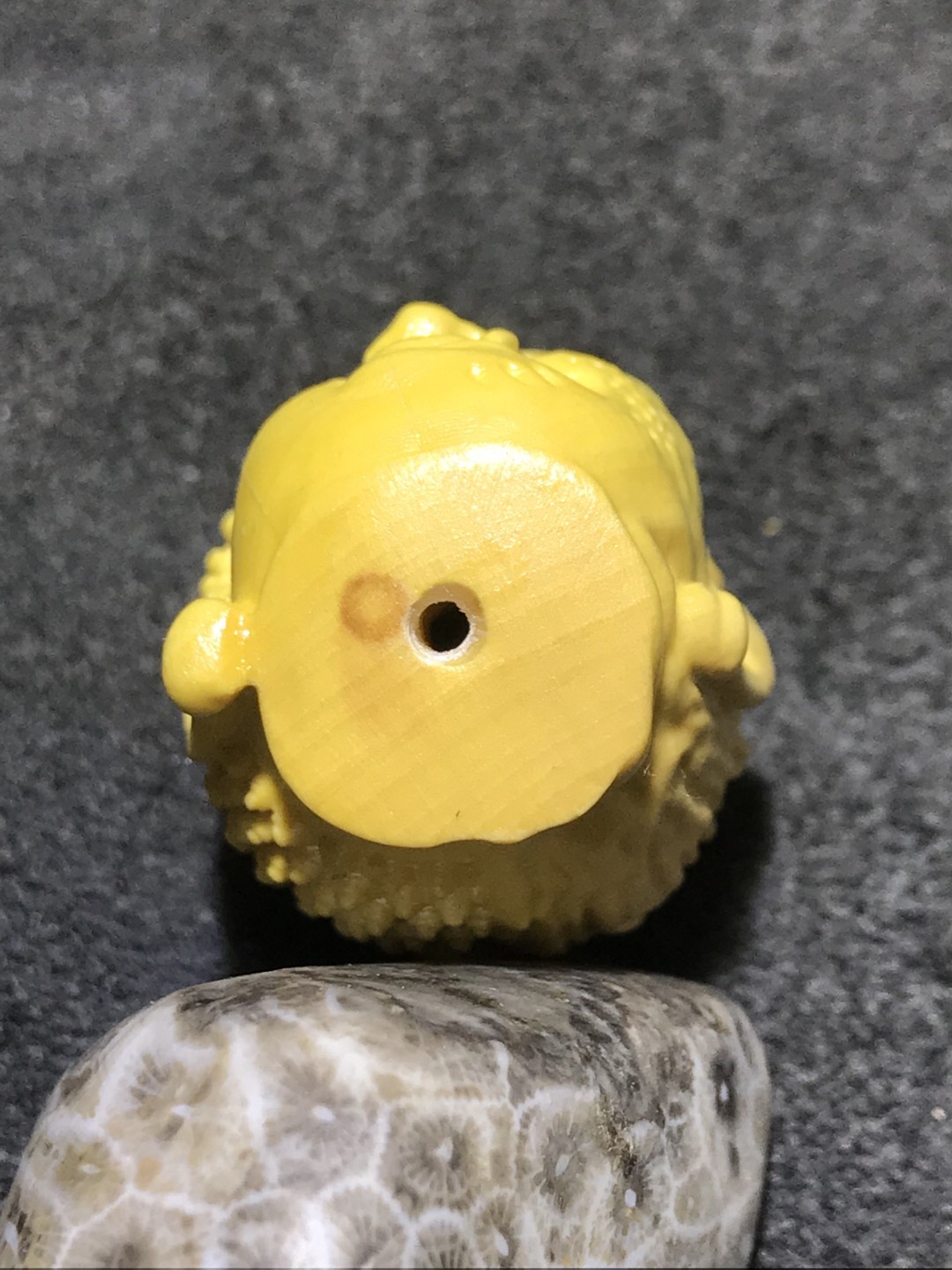 精美黄杨木雕刻一念之间吊坠