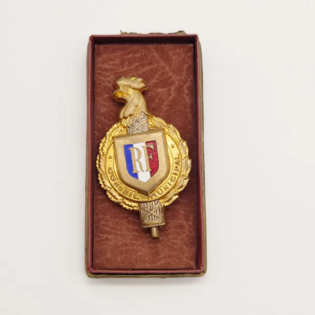 勋章奖章交易所04月17日拍卖 法国议员徽章