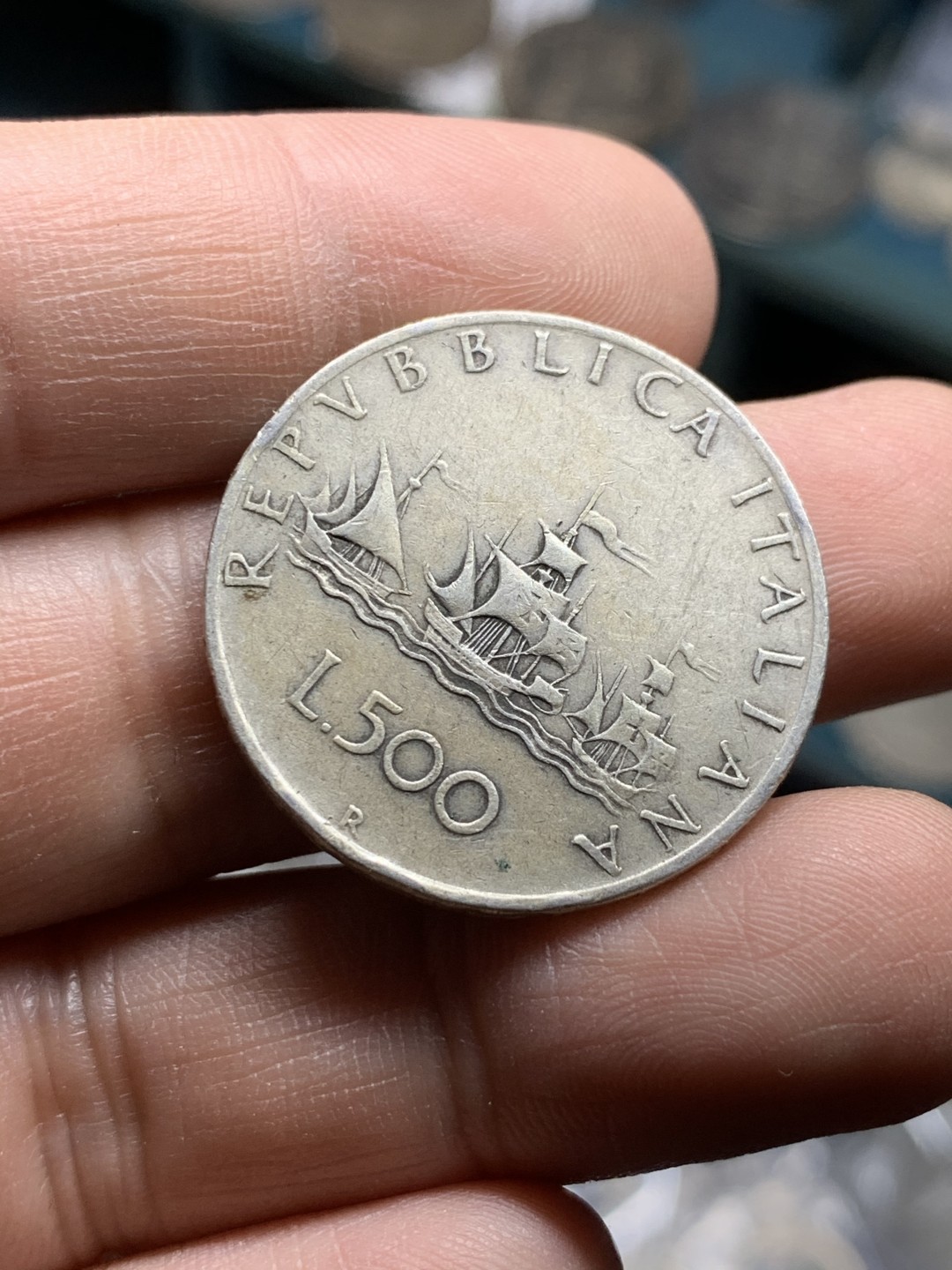 《竞宝斋》第49场-本周日，周一2场连拍（全场不限金额包邮） 1961年意大利帆船500里拉银币