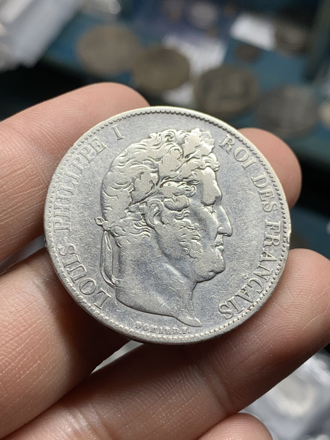 《竞宝斋》第49场-本周日，周一2场连拍（全场不限金额包邮） 1845年法国菲利普斯一世5法郎银币