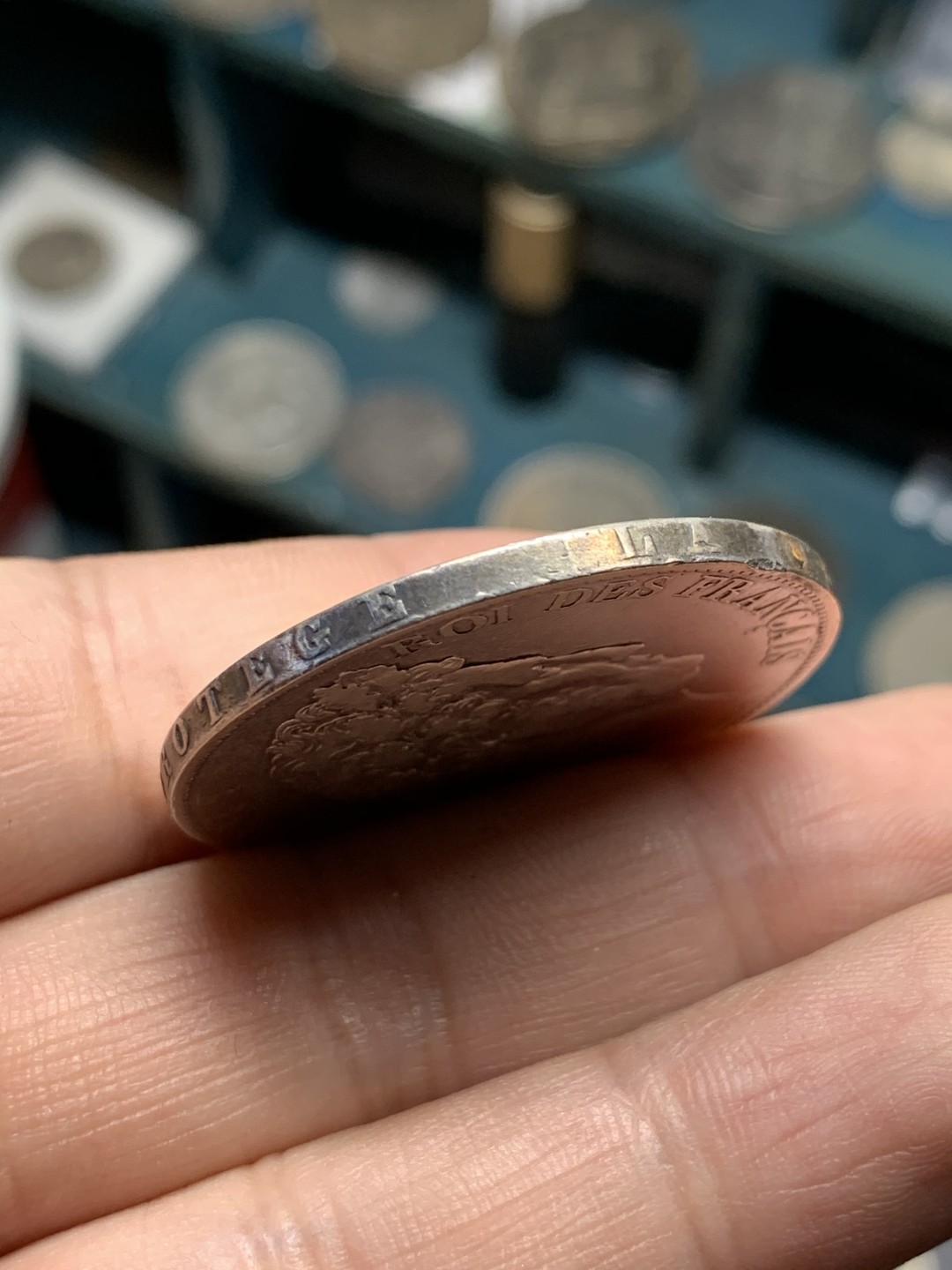 《竞宝斋》第49场-本周日，周一2场连拍（全场不限金额包邮） 1845年法国菲利普斯一世5法郎银币